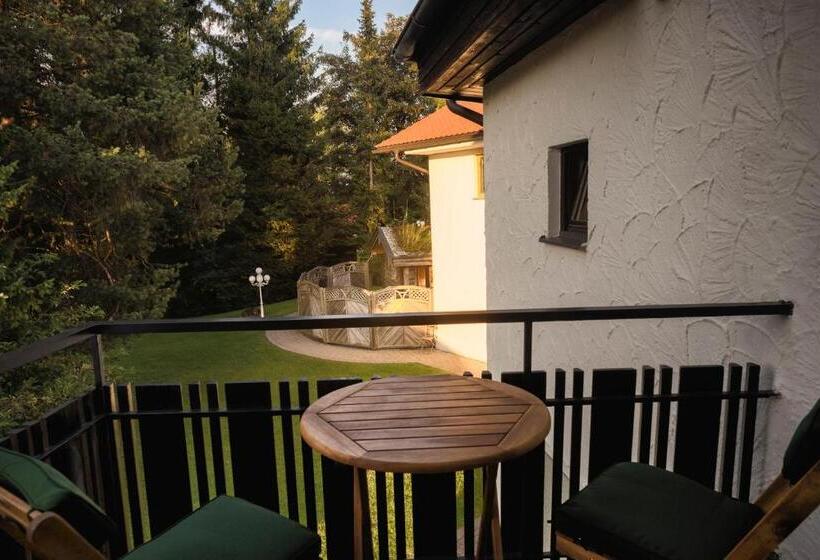 Номер Стандарт, Mittelburg Wellness