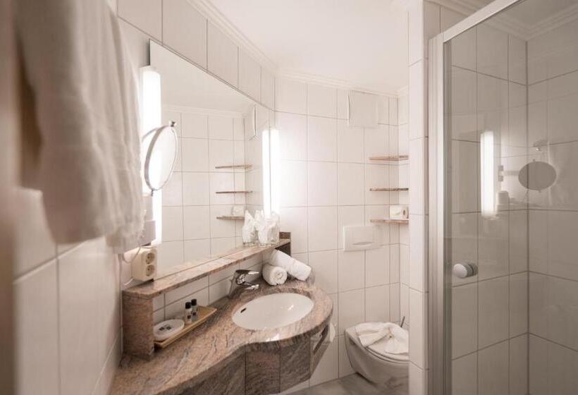 غرفة قياسية سرير كينج, Mittelburg Wellness