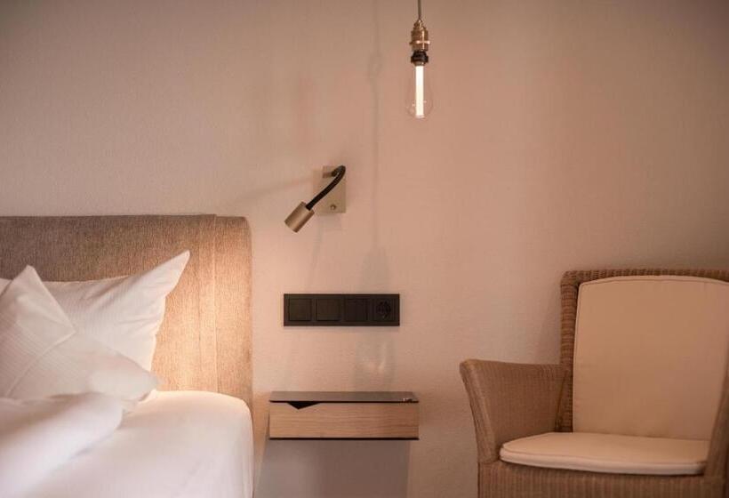 غرفة قياسية سرير كينج, Mittelburg Wellness