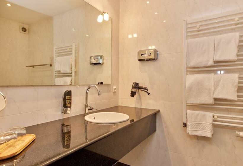 スタンダードルーム, Mosintos Römischer Kaiser