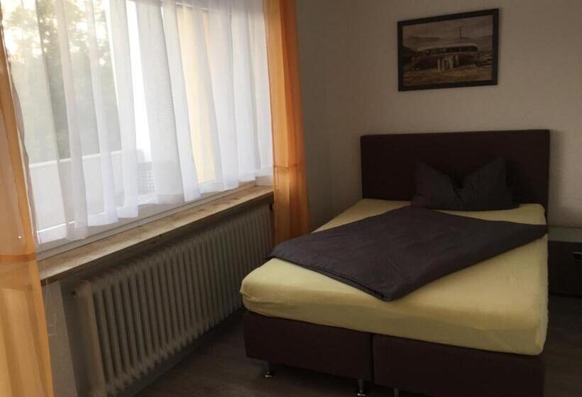 Номер Стандарт, M&s Garni