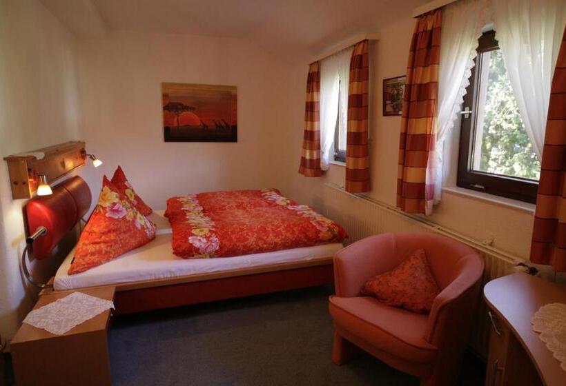 اتاق استاندارد, Restaurant Rehberg