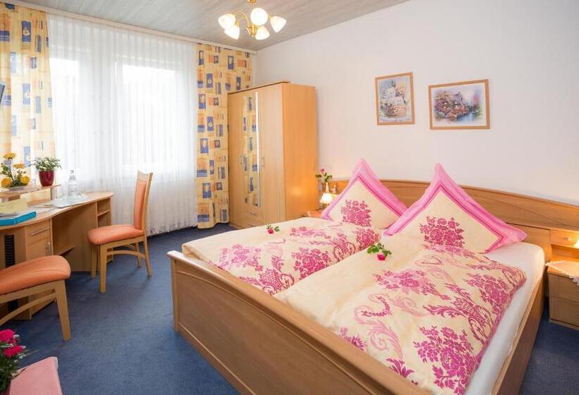 اتاق استاندارد, Restaurant Rehberg