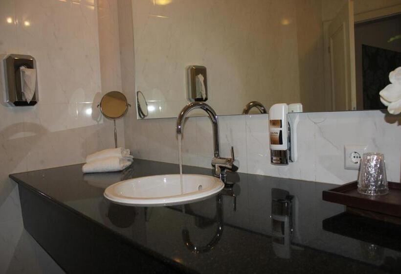 スタンダードルーム, Mosintos Römischer Kaiser