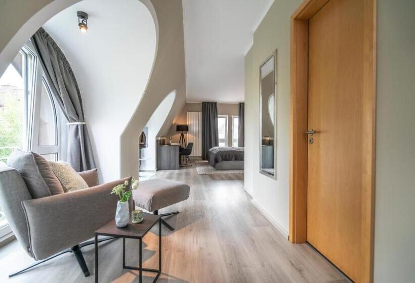 스탠다드 룸, Sonne