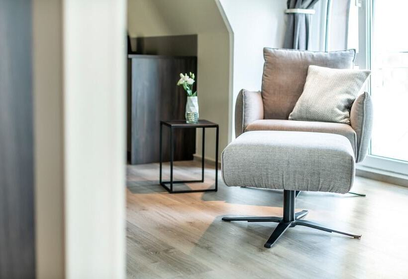 컴포트 싱글 룸, Sonne