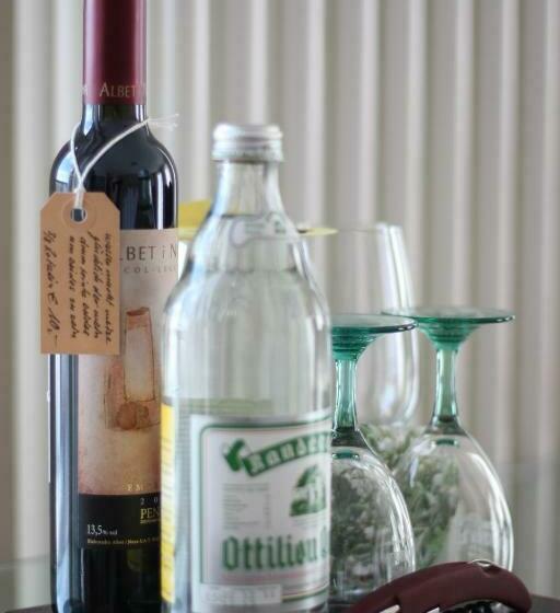 バルコニー付きデラックスルーム, Zapa