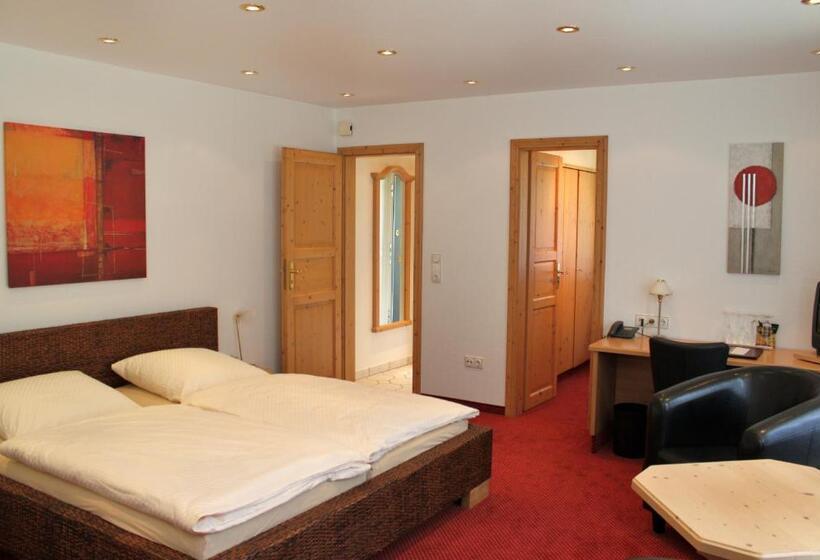 스탠다드 룸, Zum Hackstück