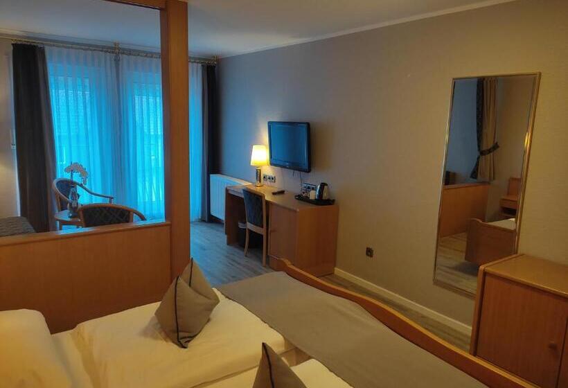 家庭间, Zum Marchenwald