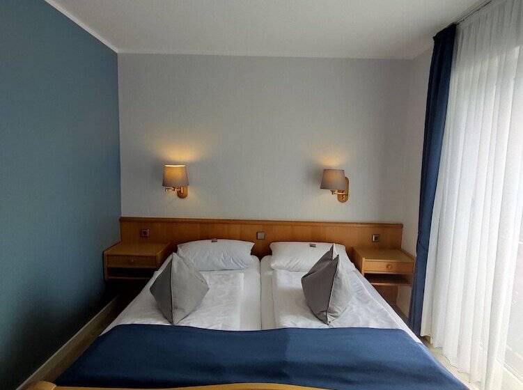 标准间, Zum Marchenwald