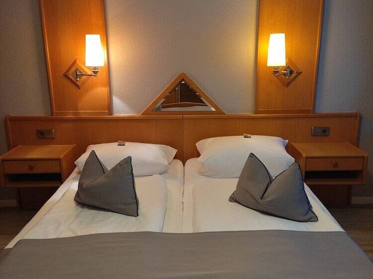 标准间, Zum Marchenwald