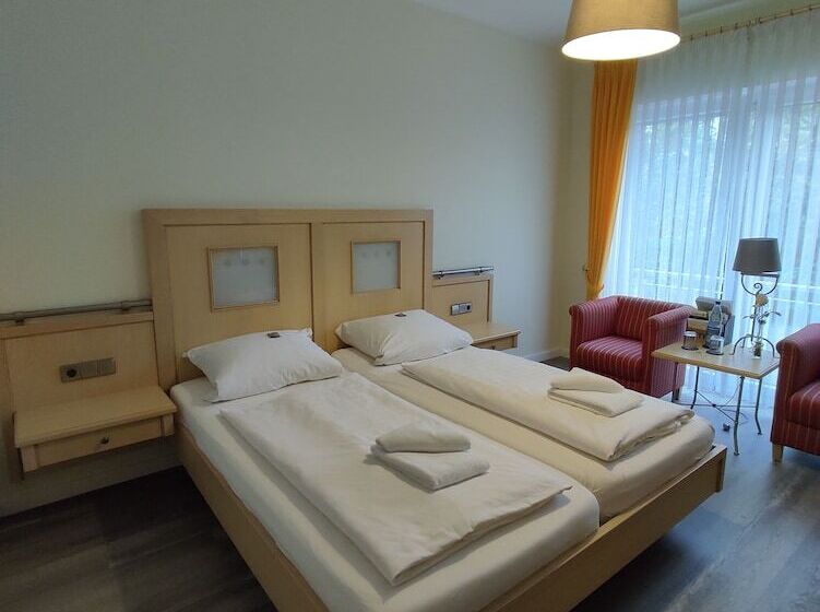 标准间, Zum Marchenwald