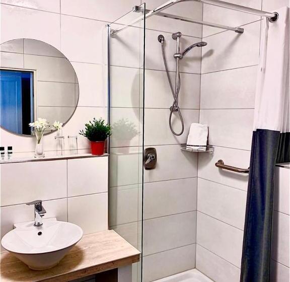 Quarto Estandar Individual, Landhaus Sundern