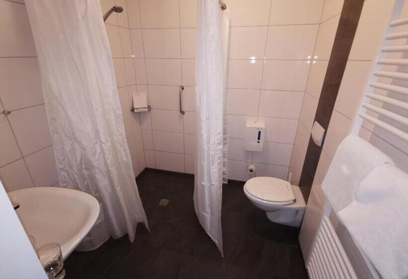 Номер Basic, Landhaus Sundern