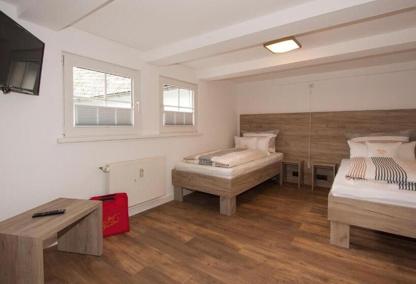 1间卧室的房子, Landhotel Voss Im Talvital