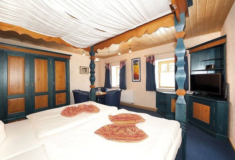 スタンダードトリプルルーム, Naturhotel Gasthof Bärenfels