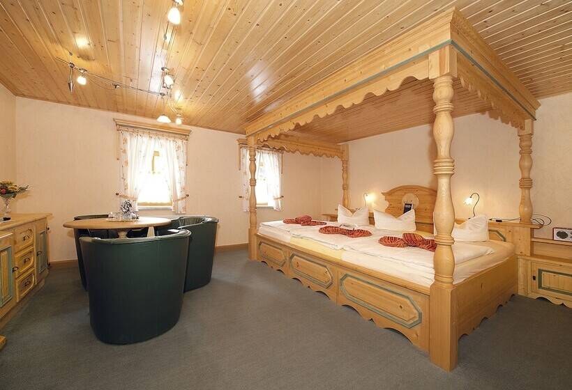 スタンダードトリプルルーム, Naturhotel Gasthof Bärenfels