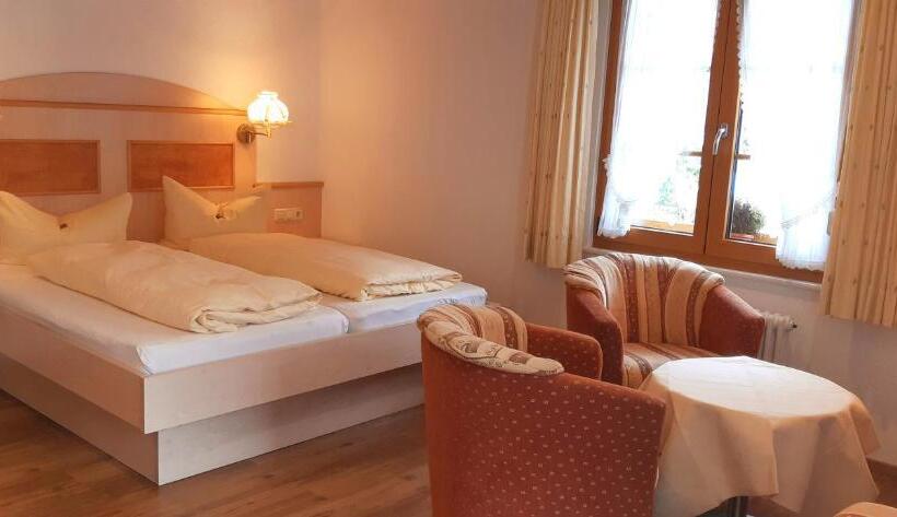 标准间, Gasthaus Hirschen