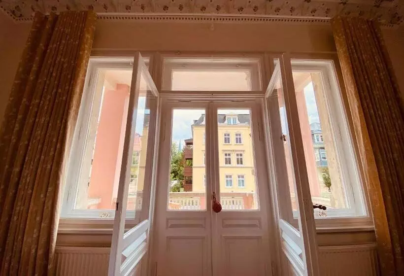デラックスルーム, Villa Antonia
