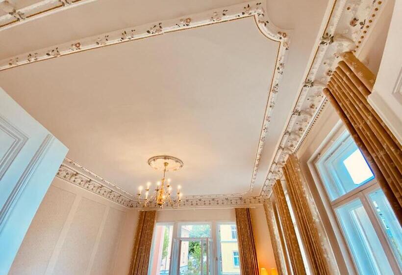 디럭스 룸, Villa Antonia