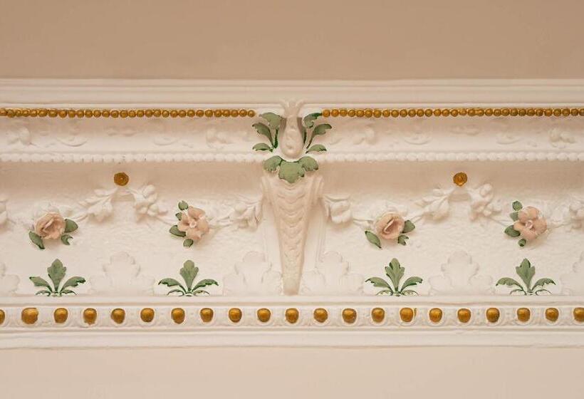 디럭스 룸, Villa Antonia