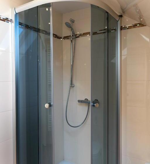 高级家庭房间, & Pension Traumblick