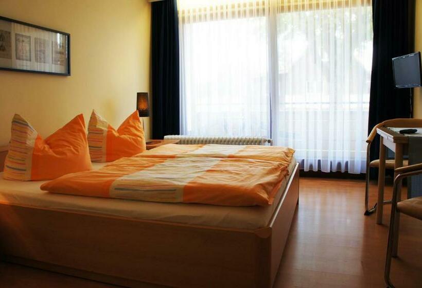 غرفة قياسية, Pension Winkel