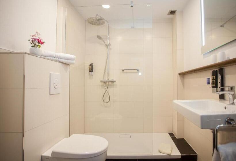 חדר סטנדרט עם מרפסת, Boutique Hotel Weigels Bergfreiheit