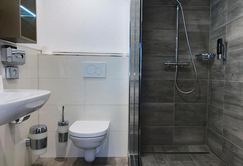 חדר סטנדרט עם מרפסת, Boutique Hotel Weigels Bergfreiheit