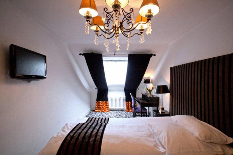 스탠다드 싱글 룸, Aleksandra