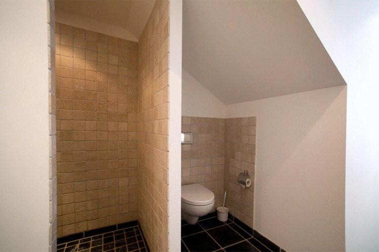 스탠다드 룸, Aleksandra