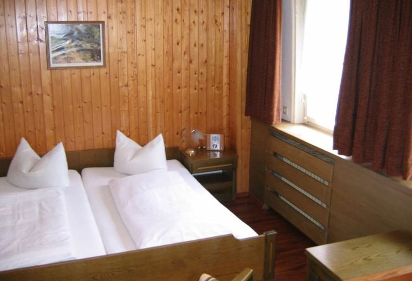 スタンダードルーム, Eintracht