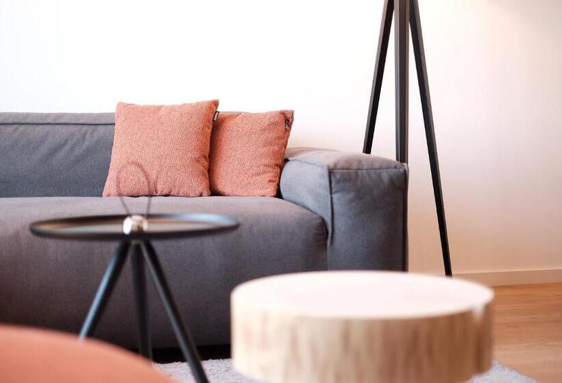 Студия Стандарт, Fritz Lauterbad