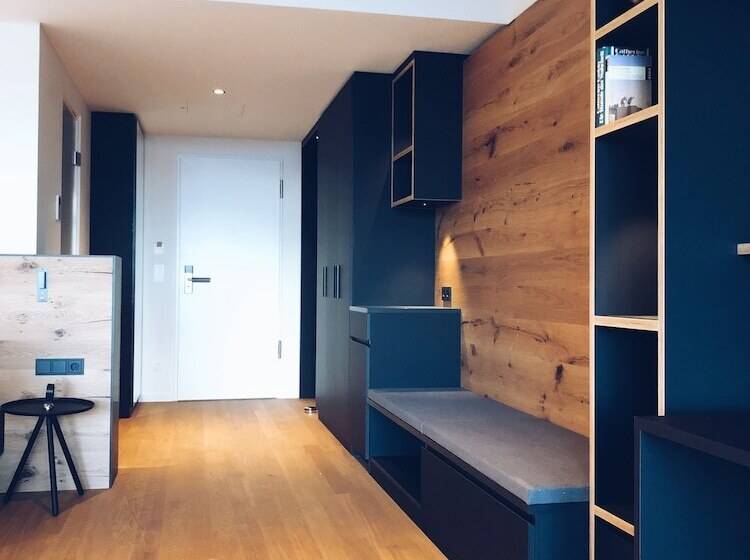 Люкс, Fritz Lauterbad