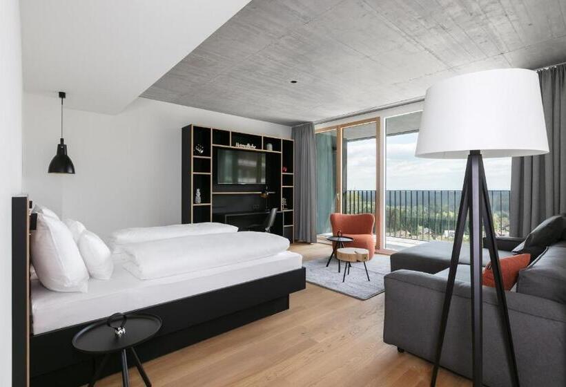 Люкс, Fritz Lauterbad