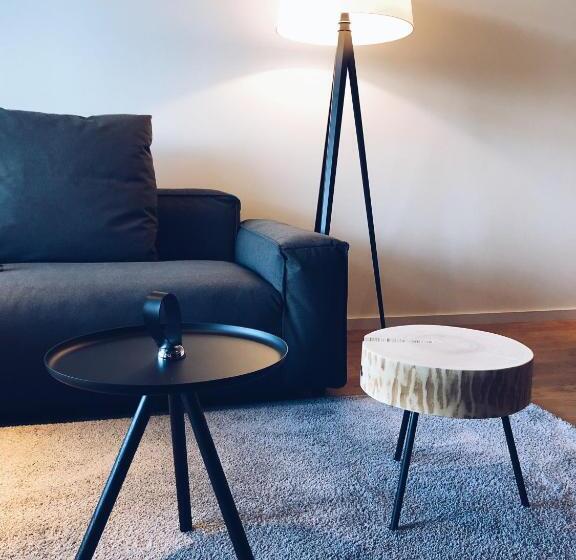 Люкс, Fritz Lauterbad