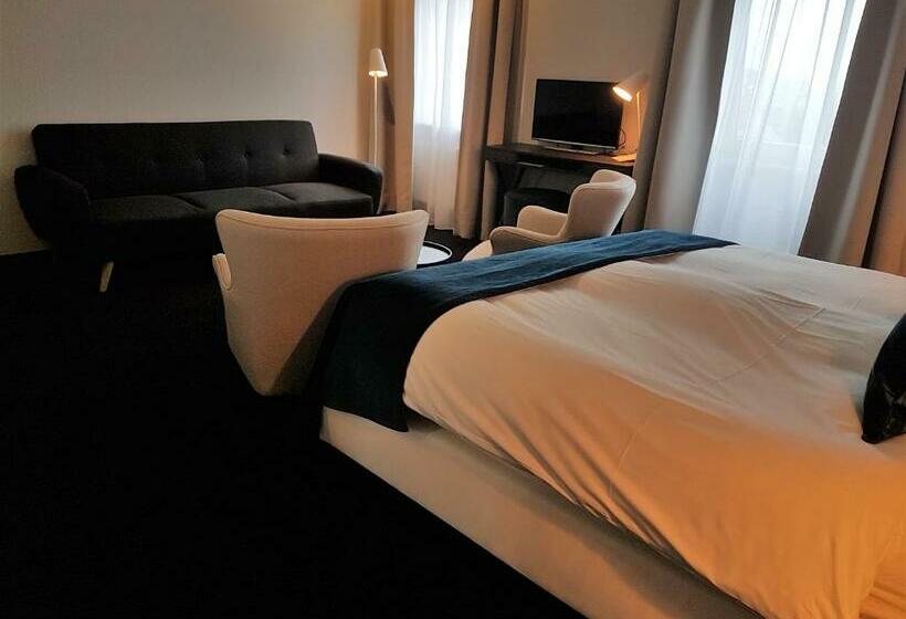 غرفة سوبيريور, Herrloh