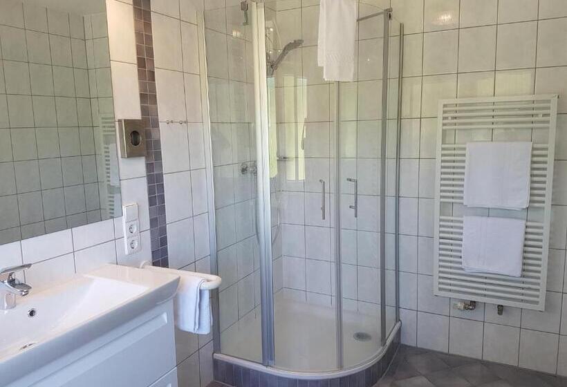 غرفة كومفورت, Herrloh