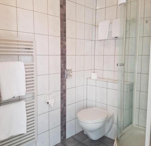 غرفة كومفورت, Herrloh