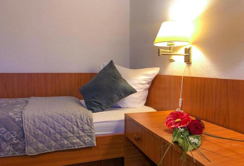 חדר סטנדרט, Kaiser