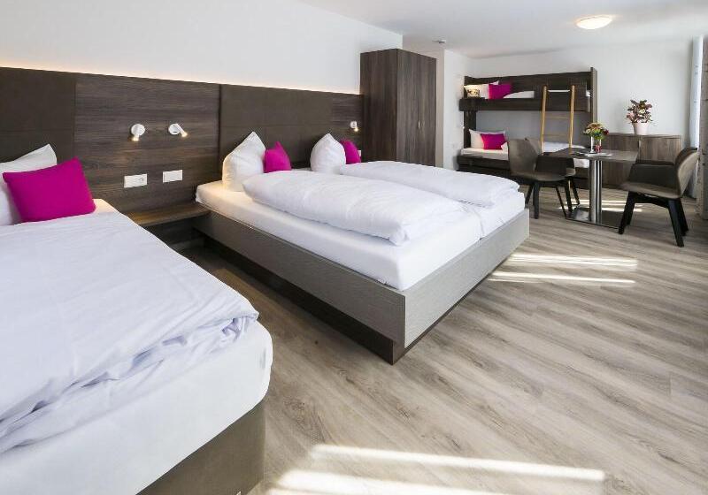 スタンダード4人部屋, Lowen Garni B&b