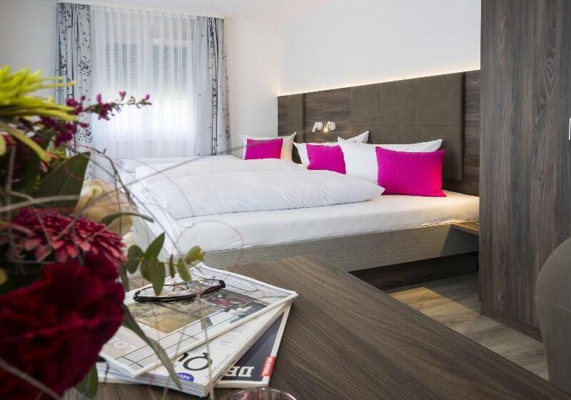 スタンダード4人部屋, Lowen Garni B&b