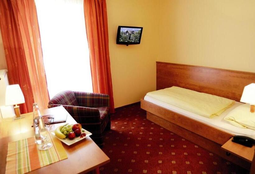 Номер Стандарт Индивидуальный, Richstein S Post