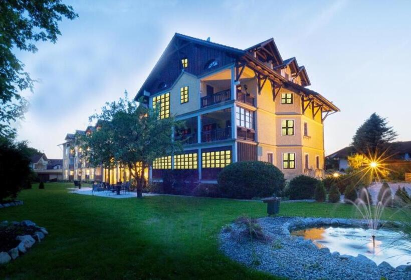 Люкс Вид на Сад, Richstein S Post