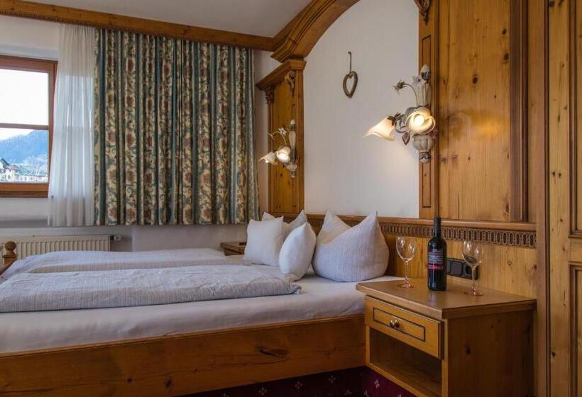 舒适型房间, Rosenhof