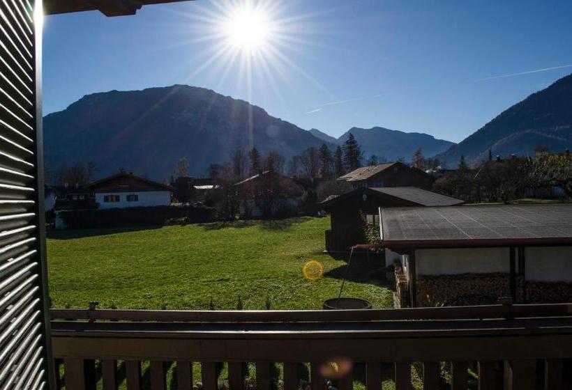 舒适型房间, Rosenhof