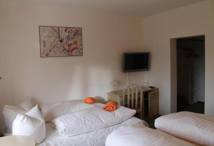 Четырехместный Номер Стандарт, Schwartze