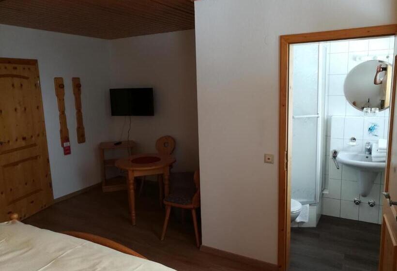 Quarto standard, Schwarzwaldgasthaus Salenhof