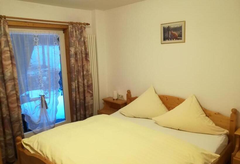 Quarto Economy, Schwarzwaldgasthaus Salenhof