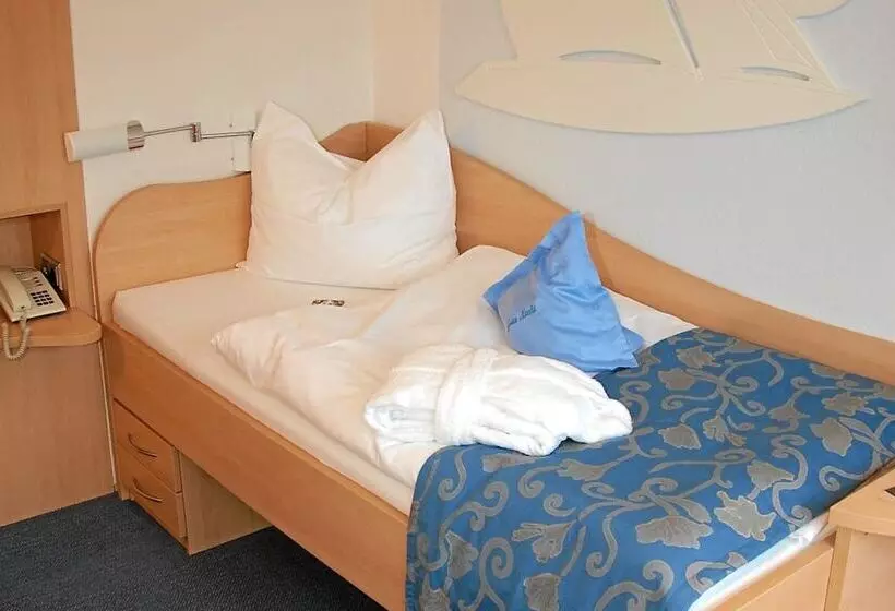 Standard Yhden Hengen Huone, Seehotel Fährhaus